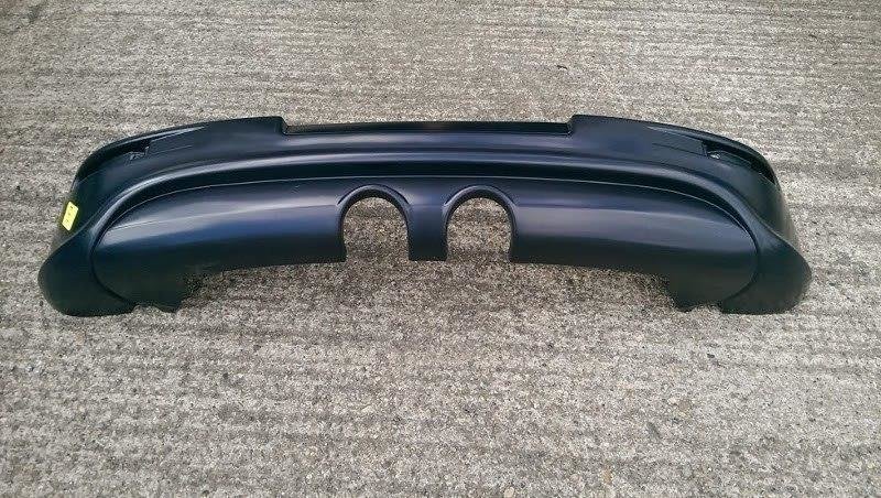 pol_po_Rear-Valance-Volkswagen-Golf-R32-Mk5-with-2-exhaust-holes-for-R32-exhaust-367_2jpg - OPSHOLDERS
