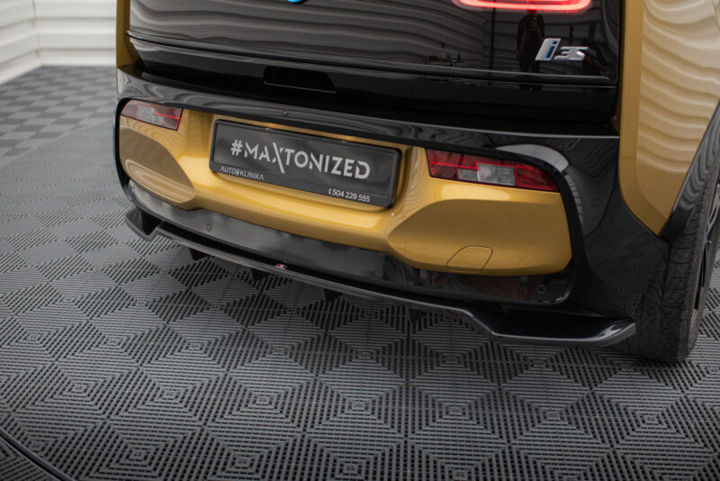 pol_po_Set-of-Splitters-BMW-i3-S-Mk1-Facelift-23286_13jpg - OPSHOLDERS