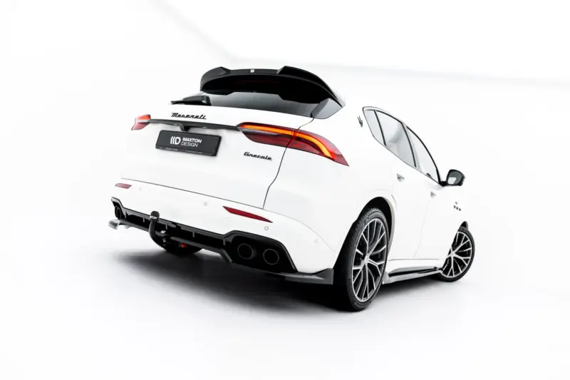 pol_po_Set-of-Splitters-Maserati-Grecale-GT-Modena-Mk1-21377_10webp - OPSHOLDERS