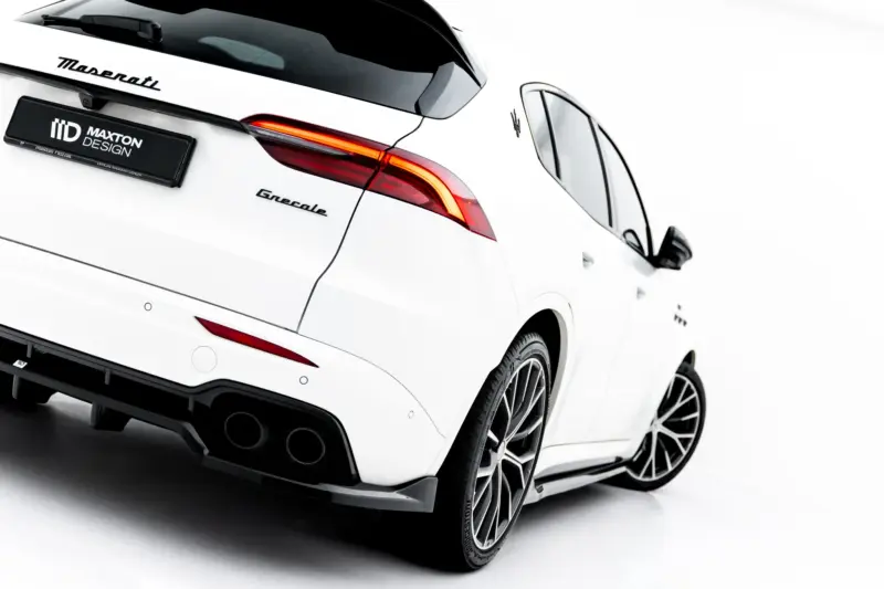 pol_po_Set-of-Splitters-Maserati-Grecale-GT-Modena-Mk1-21377_13webp - OPSHOLDERS