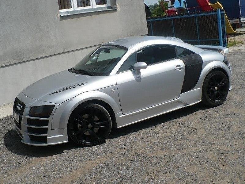 pol_po_Side-Skirts-Audi-TT-8N-R8-Look-105_1jpg - OPSHOLDERS