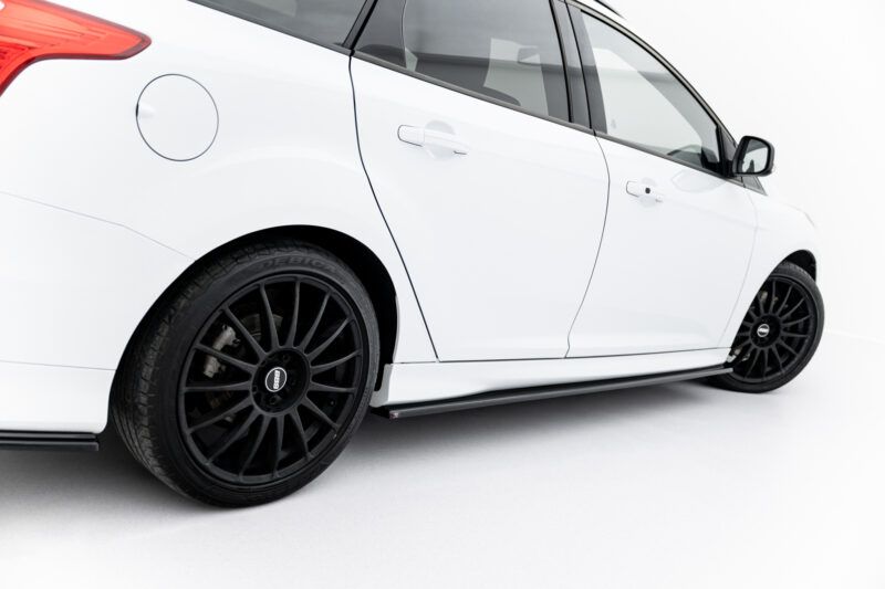 pol_po_Side-Skirts-Diffusers-Ford-Focus-ST-ST-Line-Hatchback-Estate-Mk3-Mk3-Facelift-156_1jpg - OPSHOLDERS