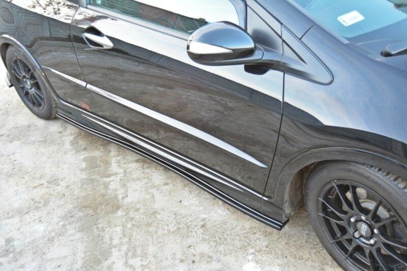 pol_po_Side-Skirts-Diffusers-Honda-Civic-Type-S-R-Mk8-174_3jpg - OPSHOLDERS