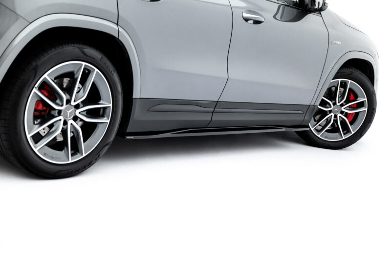 pol_po_Side-Skirts-Diffusers-Mercedes-AMG-GLA-35-H247-Facelift-23312_1jpg - OPSHOLDERS