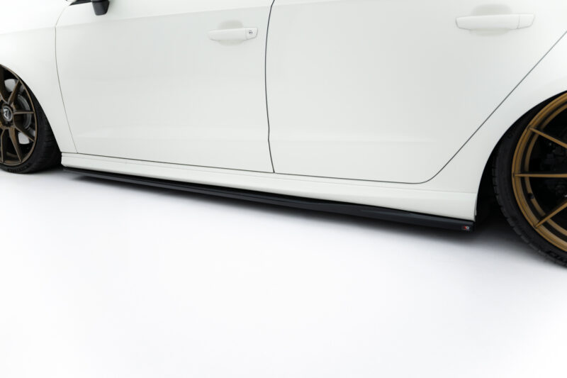 pol_po_Side-Skirts-Diffusers-V-3-Audi-S3-A3-S-Line-Sportback-8V-8V-Facelift-19591_1jpg - OPSHOLDERS