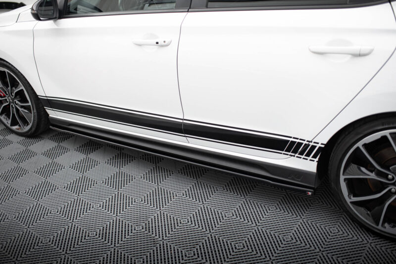 pol_po_Side-Skirts-Diffusers-V-4-Hyundai-I30-N-N-Line-Hatchback-Fastback-Mk3-Mk3-Facelift-9538_4jpg - OPSHOLDERS