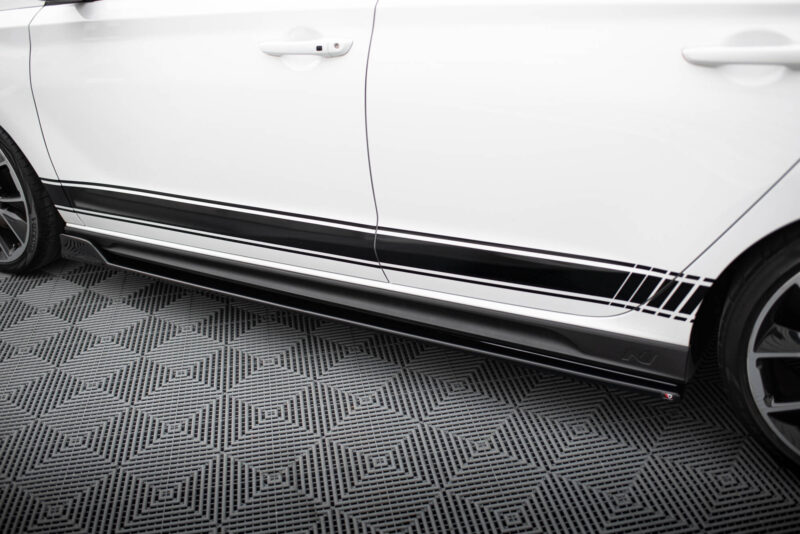 pol_po_Side-Skirts-Diffusers-V-5-Hyundai-I30-N-N-Line-Hatchback-Fastback-Mk3-Mk3-Facelift-9542_4jpg - OPSHOLDERS