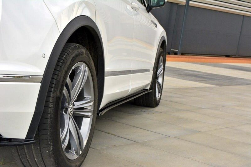 pol_po_Side-Skirts-Diffusers-Volkswagen-Tiguan-R-Line-Mk2-353_3jpg - OPSHOLDERS