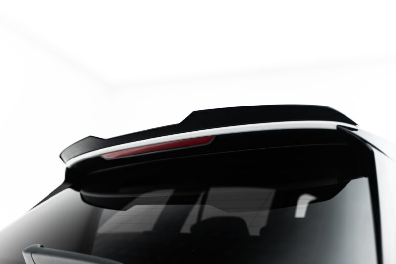 pol_po_Spoiler-Cap-Volkswagen-Golf-R-Variant-Mk8-Mk8-Facelift-23532_3jpg - OPSHOLDERS