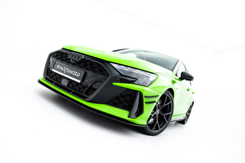 pol_po_Street-Pro-Front-Splitter-Audi-RS3-Sportback-8Y-Facelift-23442_4jpg - OPSHOLDERS