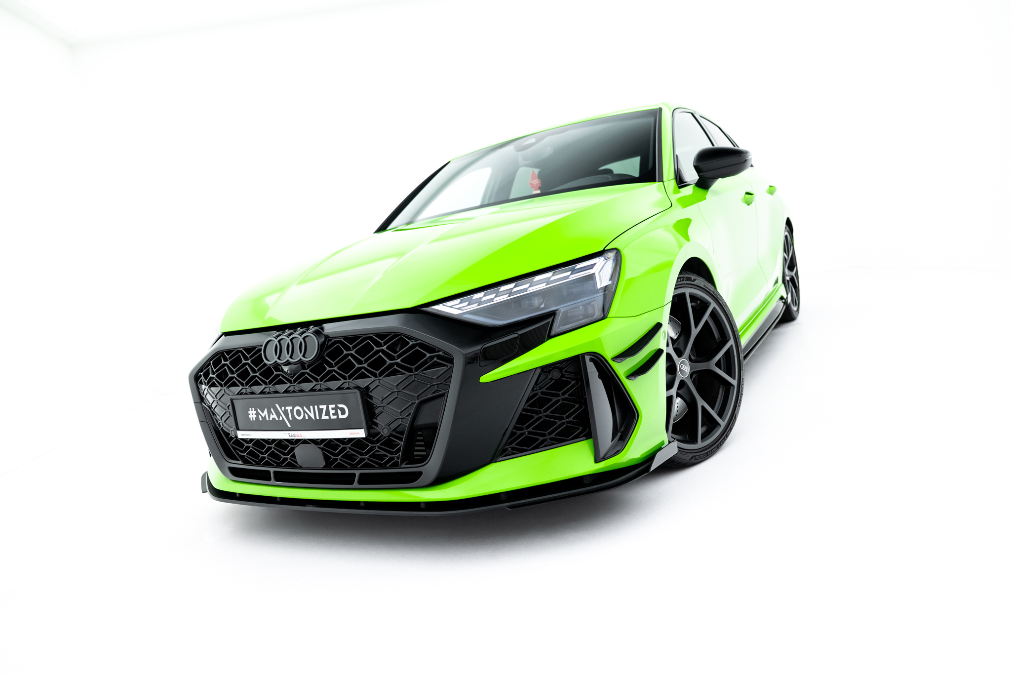 pol_po_Street-Pro-Front-Splitter-Flaps-Audi-RS3-Sportback-8Y-Facelift-23444_3jpg - OPSHOLDERS