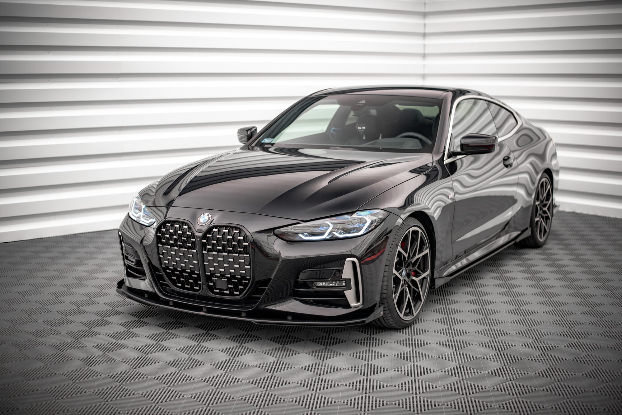 pol_po_Street-Pro-Front-Splitter-Flaps-BMW-4-M-Pack-M440i-G22-G23-G22-Facelift-G23-Facelift-13540_4jpg - OPSHOLDERS