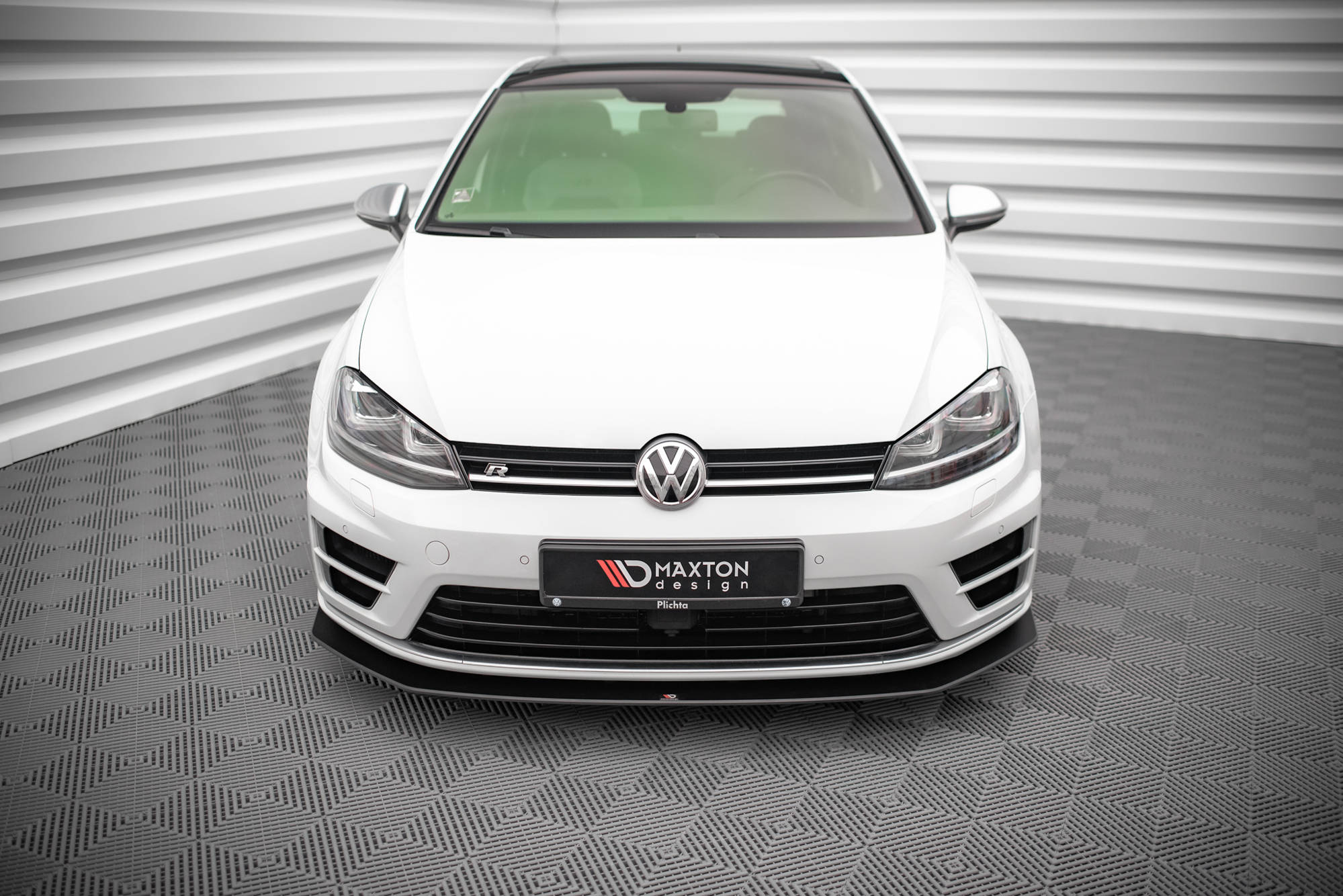 pol_po_Street-Pro-Front-Splitter-V-2-Volkswagen-Golf-R-Mk7-14320_4jpg - OPSHOLDERS