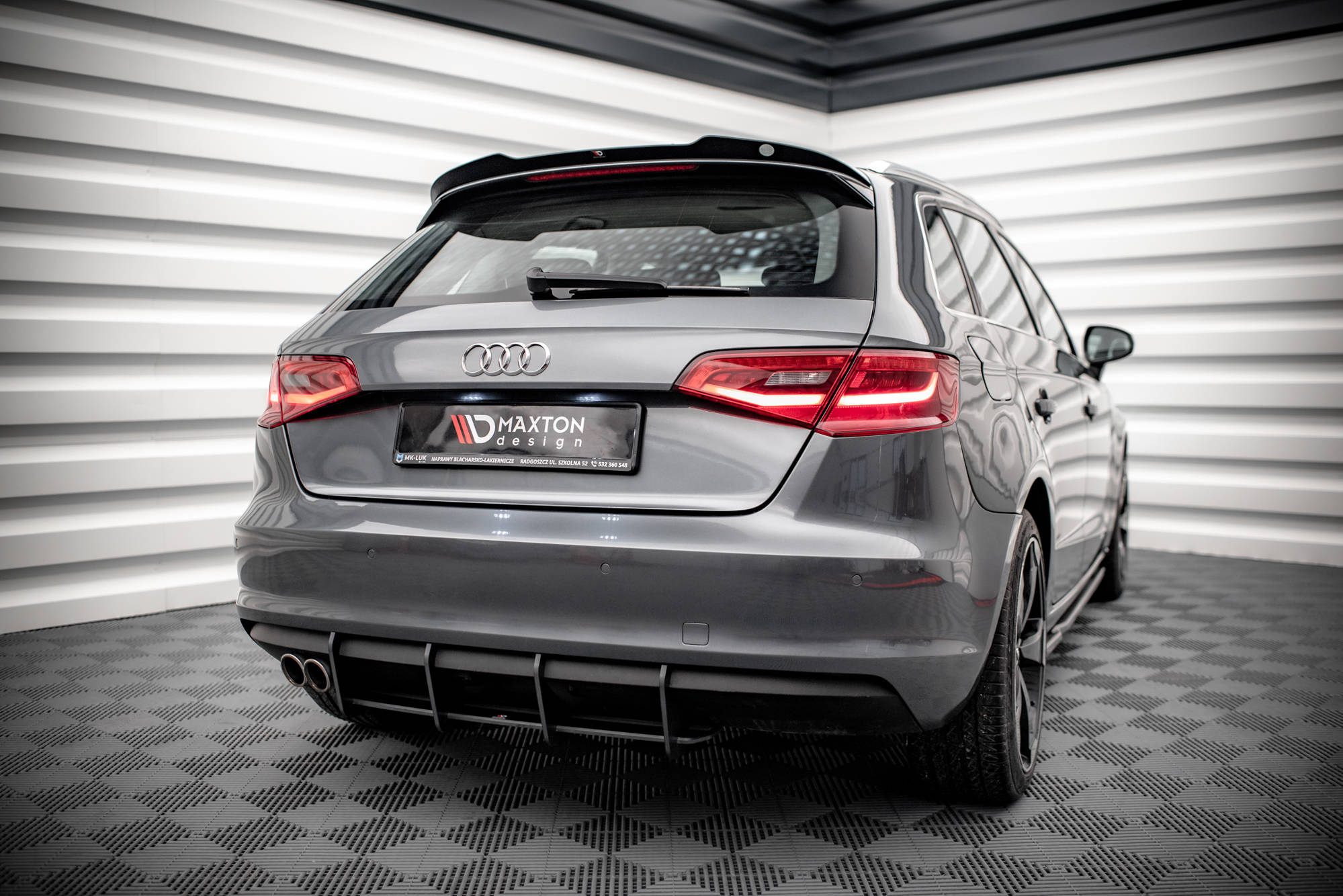 pol_po_Street-Pro-Rear-Diffuser-Audi-A3-Sportback-8V-15759_3jpg - OPSHOLDERS