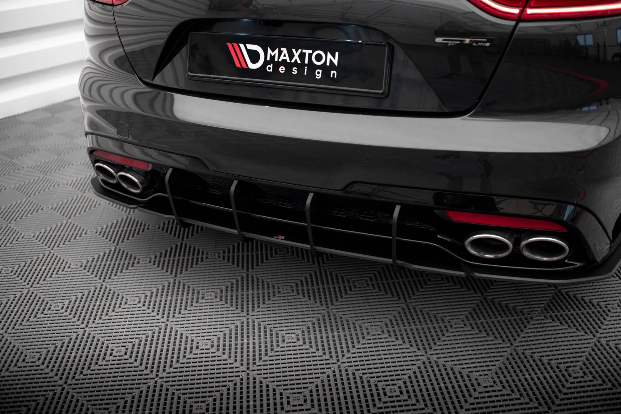 pol_po_Street-Pro-Rear-Diffuser-V-1-Kia-Stinger-GT-GT-Line-Mk1-20277_2jpg - OPSHOLDERS