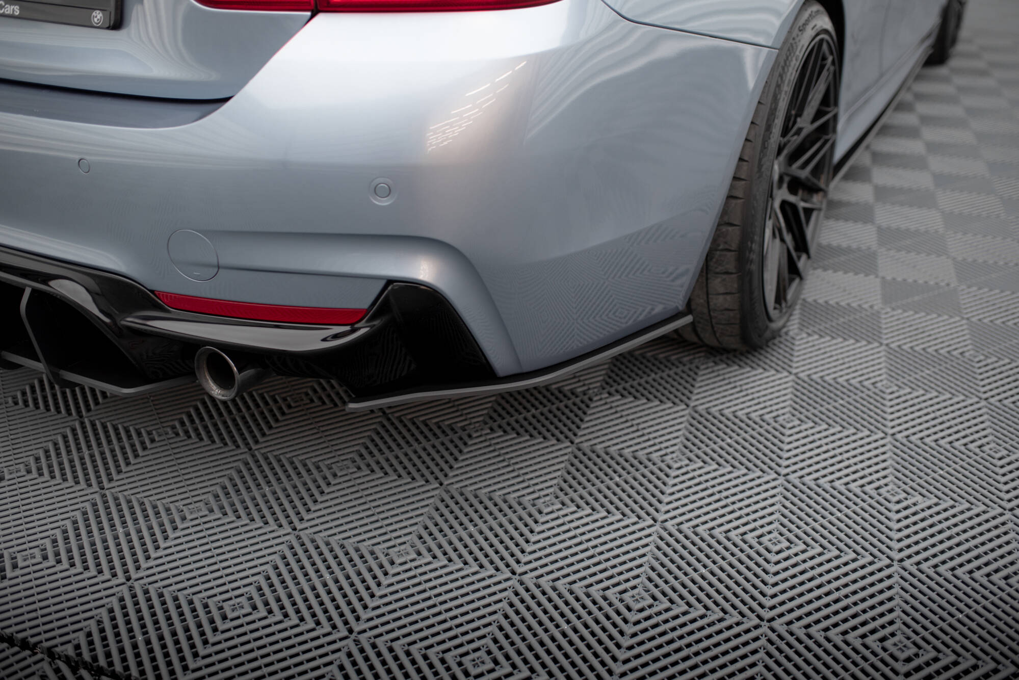 pol_po_Street-Pro-Rear-Side-Splitters-BMW-435i-Coupe-M-Pack-F32-19410_2jpg - OPSHOLDERS