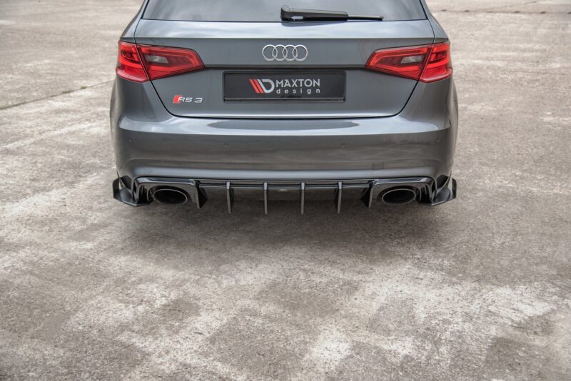 pol_po_Street-Pro-Rear-Side-Splitters-Flaps-Audi-RS3-8V-Sportback-10123_2jpg - OPSHOLDERS