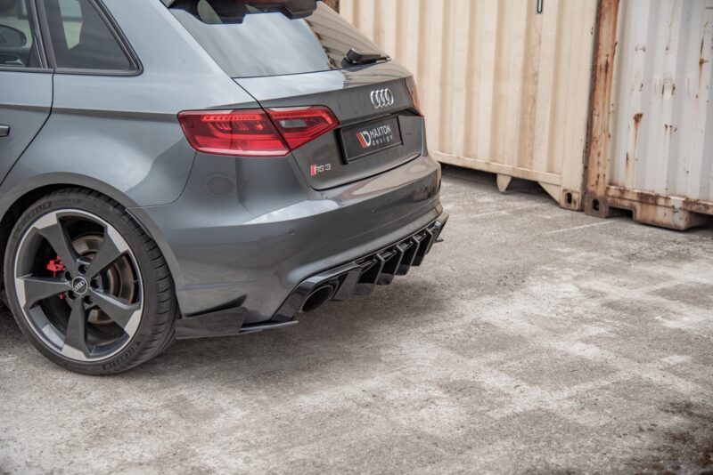 pol_po_Street-Pro-Rear-Side-Splitters-Flaps-Audi-RS3-8V-Sportback-10123_5jpg - OPSHOLDERS