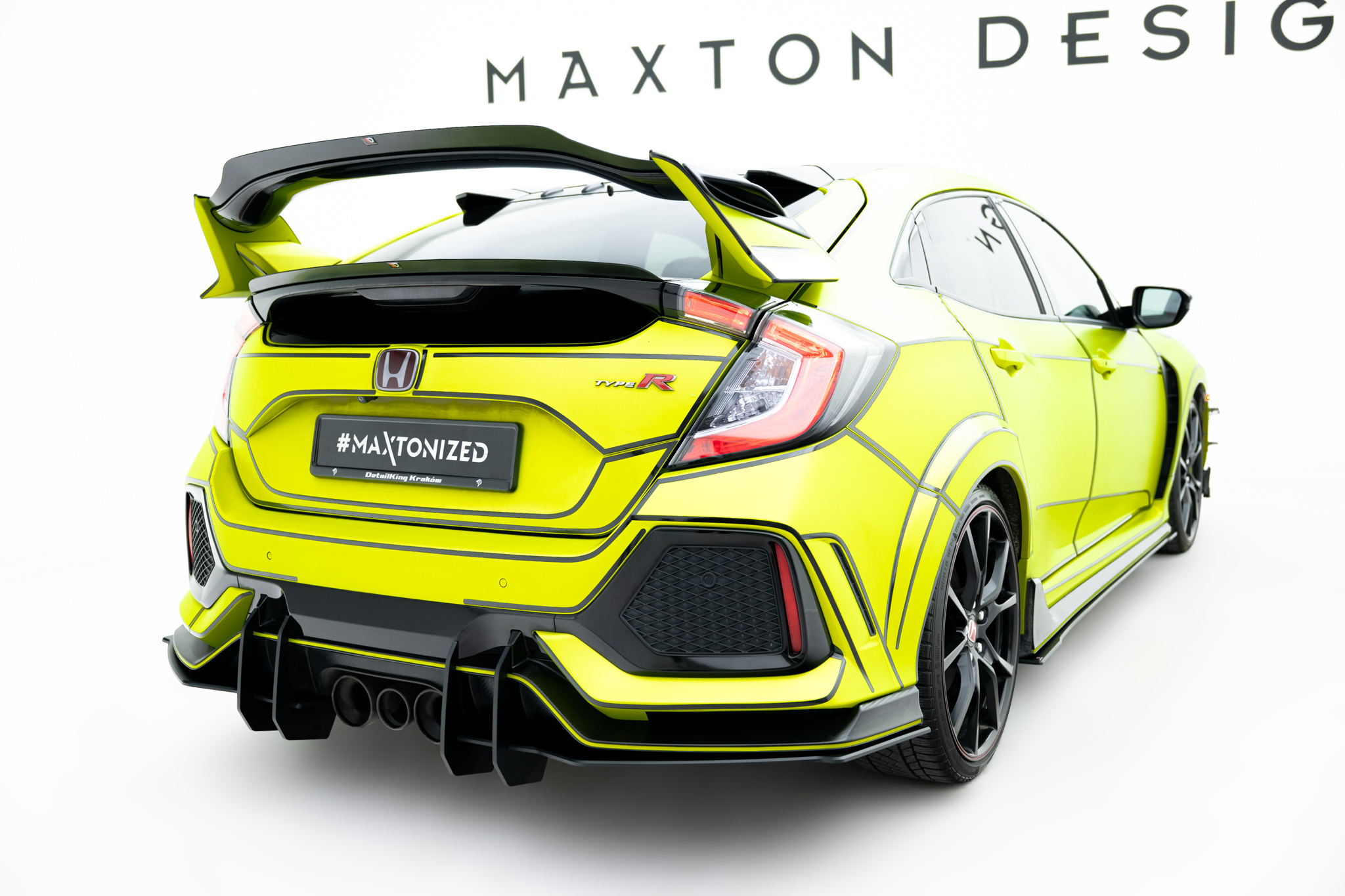 pol_po_Street-Pro-Rear-Valance-V-2-Honda-Civic-Type-R-Mk10-Mk10-Facelift-11576_2jpg - OPSHOLDERS