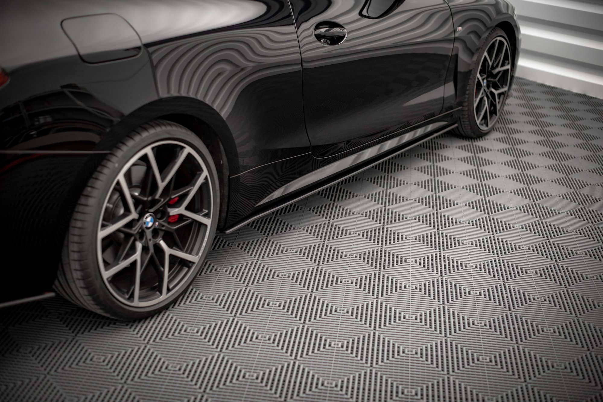 pol_po_Street-Pro-Side-Skirts-Diffusers-BMW-4-M-Pack-M440i-G22-G23-G22-Facelift-G23-Facelift-13557_2jpg - OPSHOLDERS