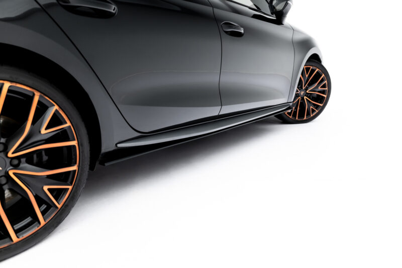 pol_po_Street-Pro-Side-Skirts-Diffusers-Cupra-Leon-ST-Hatchback-Aero-Mk1-Mk1-Facelift-23325_1jpg - OPSHOLDERS