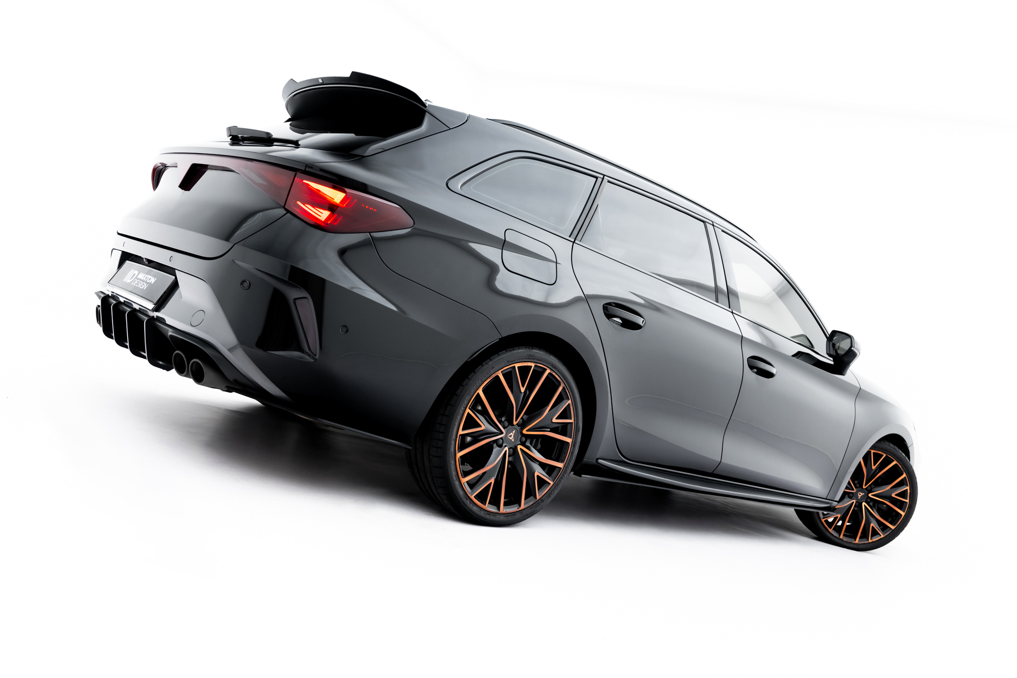 pol_po_Street-Pro-Side-Skirts-Diffusers-Cupra-Leon-ST-Hatchback-Aero-Mk1-Mk1-Facelift-23325_5jpg - OPSHOLDERS