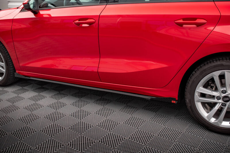 pol_po_Street-Pro-Side-Skirts-Diffusers-Flaps-Audi-A3-8Y-16996_5jpg - OPSHOLDERS