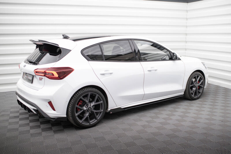 pol_po_Street-Pro-Side-Skirts-Diffusers-Flaps-Ford-Focus-ST-ST-Line-Mk4-10046_10jpg - OPSHOLDERS