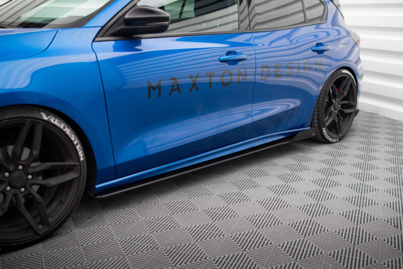 pol_po_Street-Pro-Side-Skirts-Diffusers-Flaps-Ford-Focus-ST-ST-Line-Mk4-10046_4jpg - OPSHOLDERS