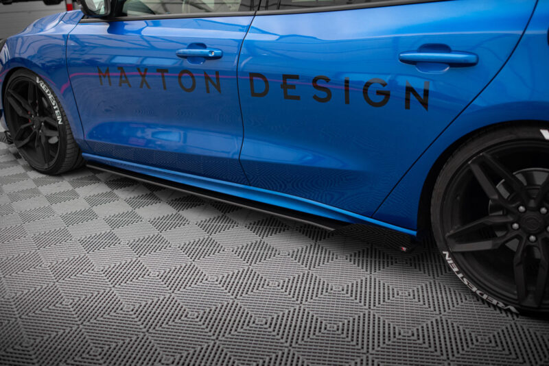 pol_po_Street-Pro-Side-Skirts-Diffusers-Flaps-Ford-Focus-ST-ST-Line-Mk4-10046_5jpg - OPSHOLDERS