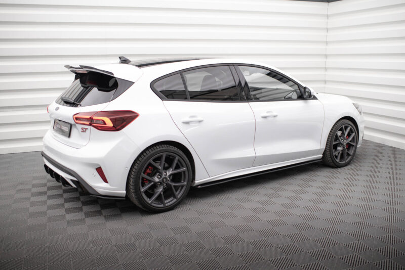 pol_po_Street-Pro-Side-Skirts-Diffusers-Ford-Focus-ST-ST-Line-Mk4-10041_11jpg - OPSHOLDERS