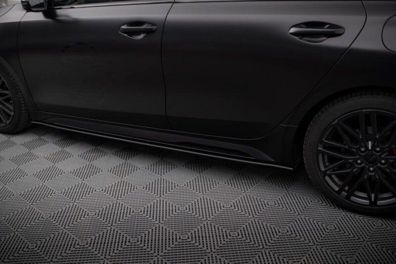 pol_po_Street-Pro-Side-Skirts-Diffusers-Kia-Proceed-GT-GT-Line-Mk1-Facelift-Ceed-GT-Mk3-Facelift-20027_4jpg - OPSHOLDERS