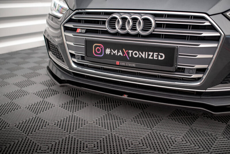 pol_po_Front-Splitter-V-1-Audi-S5-A5-S-Line-F5-Coupe-Sportback-5599_3jpg - OPSHOLDERS Front view of a gray Audi S5 highlighting the chrome grille and four-ring emblem, with a black plate reading '#MAXTONIZED'