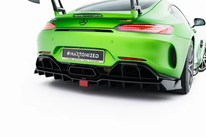 pol_po_Set-of-Splitters-Mercedes-AMG-GT-R-C190-Facelift-23894_7webp - OPSHOLDERS Rear view of a bright green Mercedes sports car, showing taillights, diffuser, and a license plate reading #MAXTONIZED
