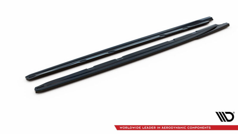 Two dark windshield wiper blades on a white background with a logo in the bottom-right corner and a red banner text.