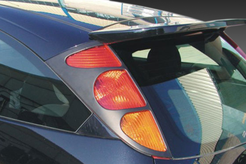 FR000045_1jpg - OPSHOLDERS Blue hatchback car rear with stacked red and orange taillights and rear window paneling