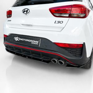 K180-002_3jpg - OPSHOLDERS White Hyundai i30 with a black Motordrome Design rear aero bumper and dual exhausts, photographed from the back left corner