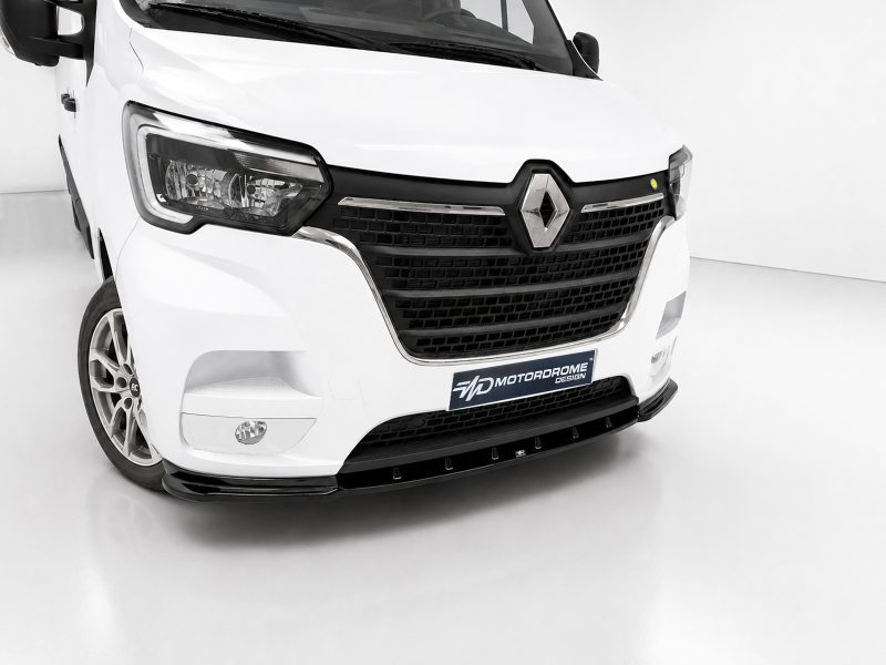 White Renault van front view with a bold black grille and chrome trim