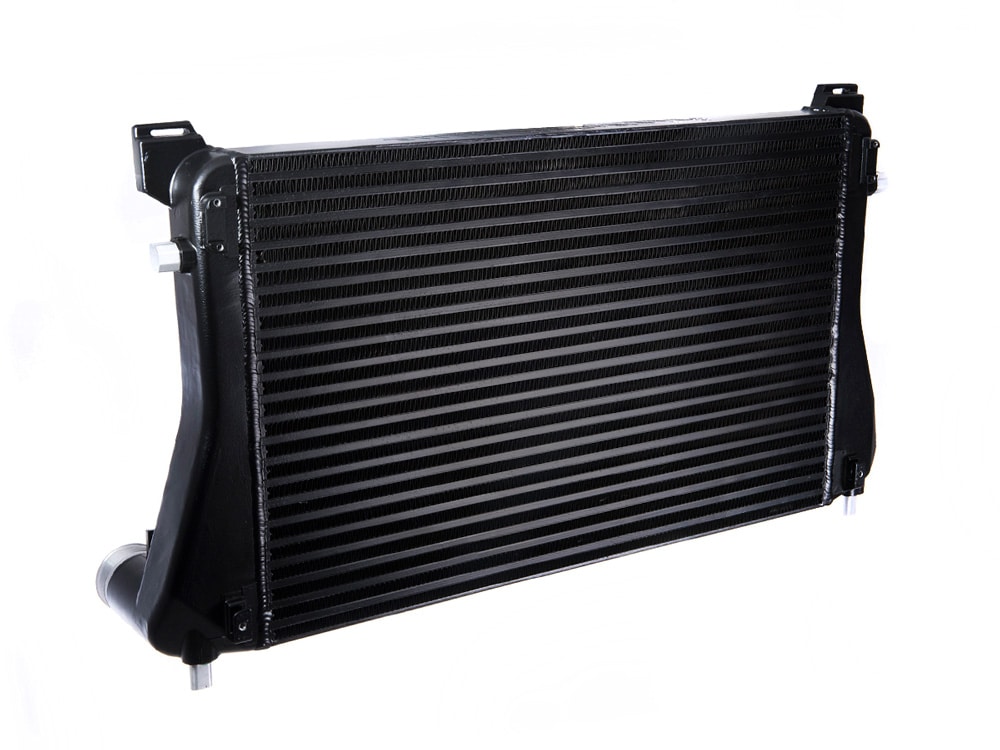 Racingline-Intercooler-VWR14G700-1jpg - OPSHOLDERS Black automotive radiator with fins and side inlet/outlet connections, angled for display