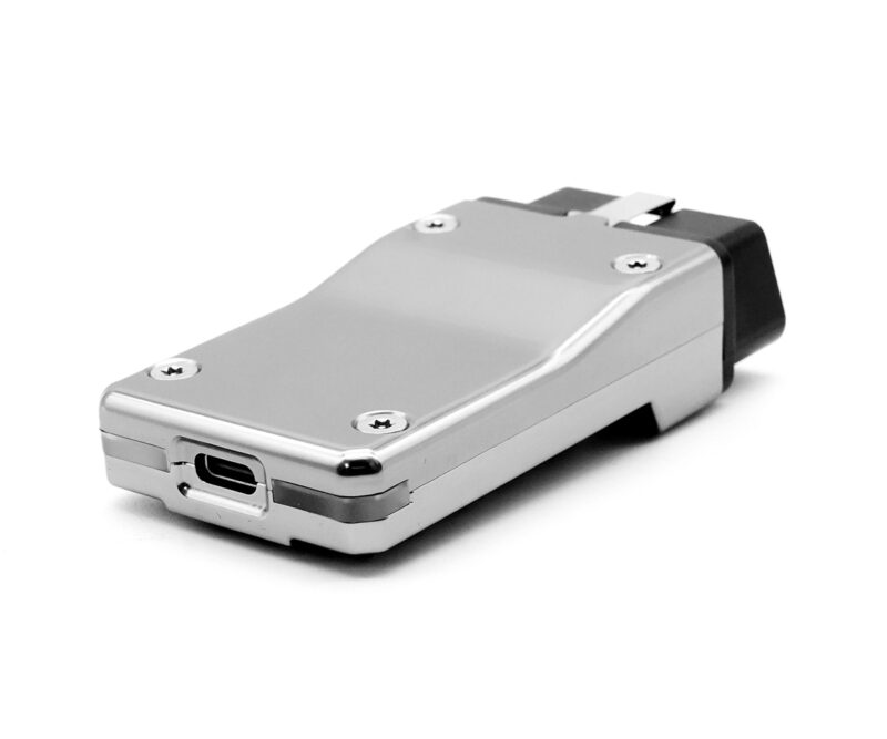 Racingline-PDM-Home-Tuning-VWR031000_3-1jpg - OPSHOLDERS Silver metal USB flash drive with a black end cap, lying on a white background.