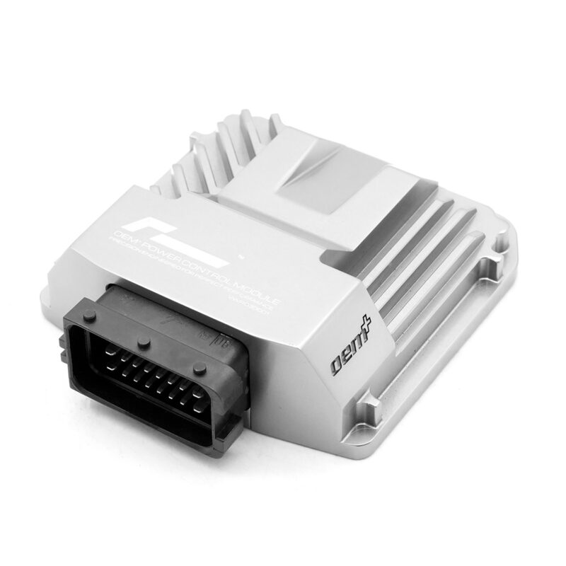 VWR030000-C8RS6_5-1jpg - OPSHOLDERS Automotive engine control unit (ECU) with black multi-pin connector and aluminum cooling fins