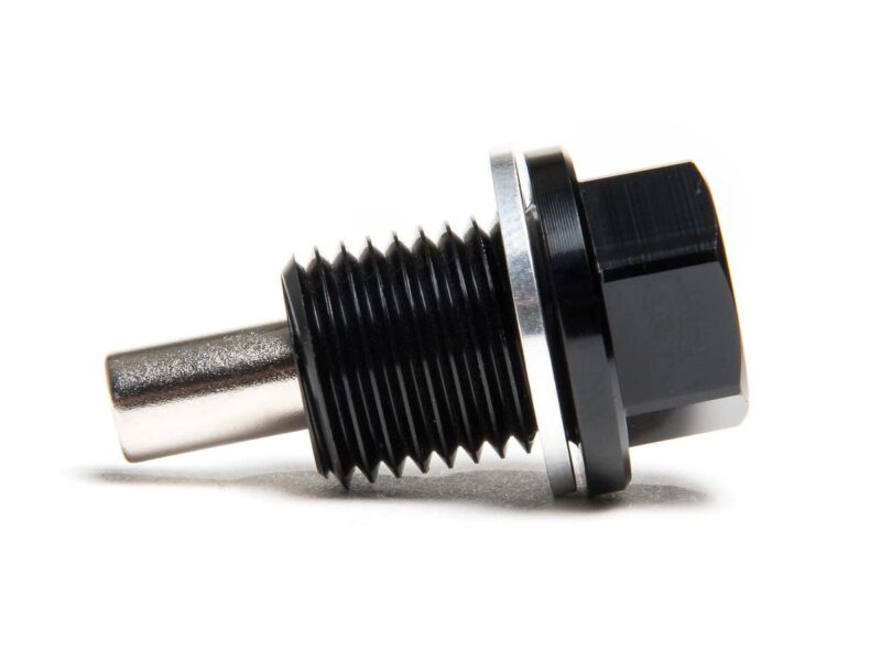 VWR180006_2jpg - OPSHOLDERS Close-up of a black threaded metal fitting with a hexagonal head, lying on its side on a white background