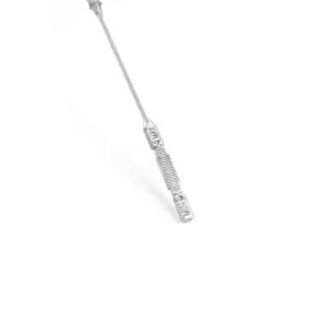 VWR190010_1jpg - OPSHOLDERS Close-up of a knurled metal cable clamp attached to a steel wire, set diagonally on a white background.