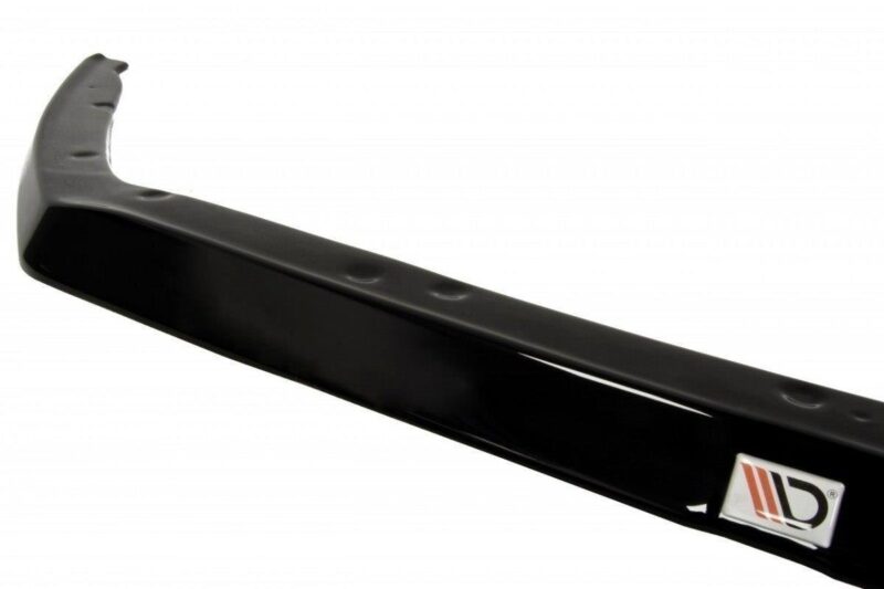 Black hockey stick blade with curved toe and a white LD logo at the end, angled against a white background.