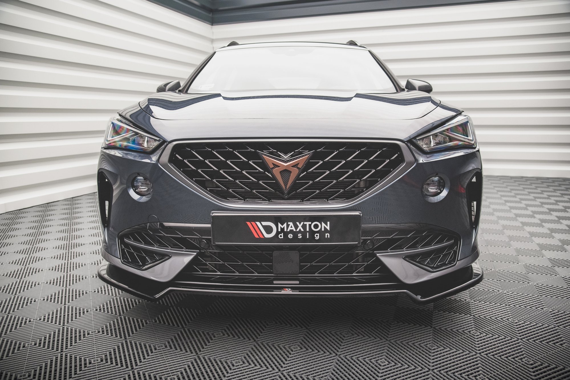 pol_po_Front-Splitter-V-3-suitable-for-Cupra-Formentor-12407_3jpg - OPSHOLDERS