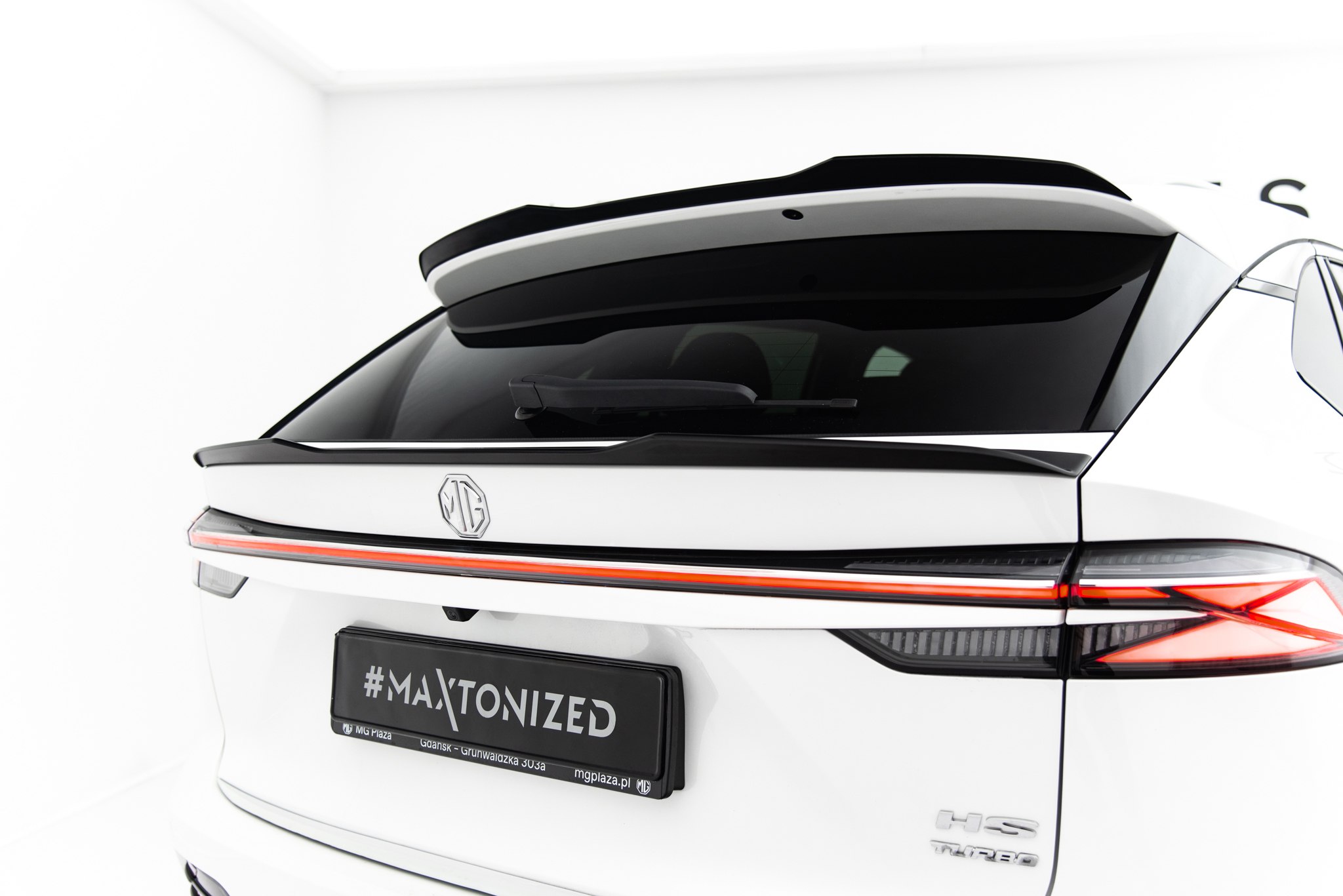 pol_po_Lower-Spoiler-Cap-suitable-for-MG-HS-Mk2-23027_4jpg - OPSHOLDERS