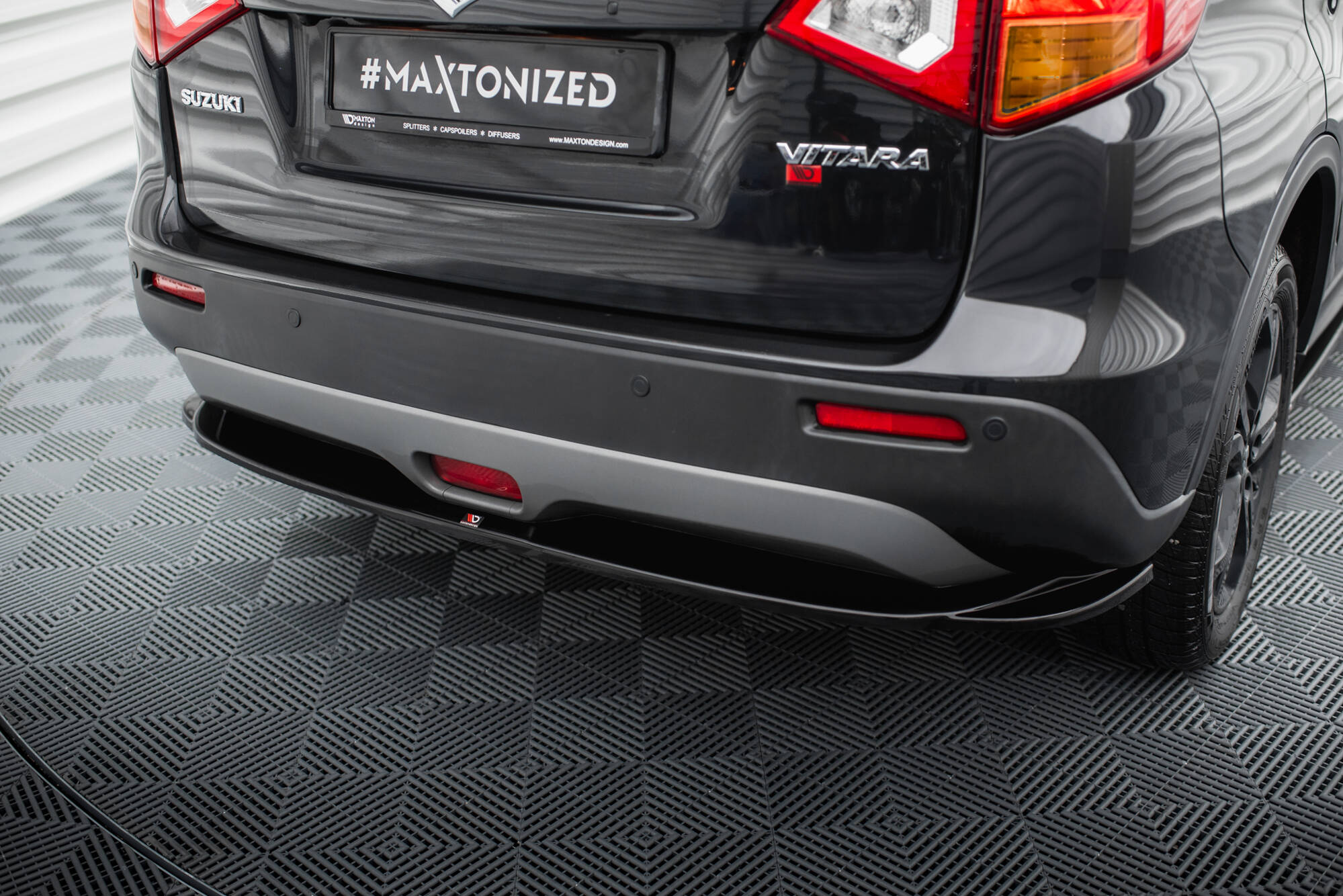 pol_po_Rear-Splitter-suitable-for-Suzuki-Vitara-S-Mk2-20130_4jpg - OPSHOLDERS