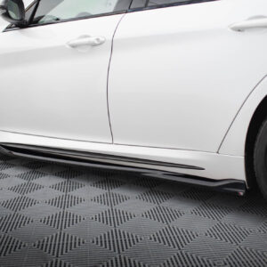 pol_po_Side-Skirts-Diffusers-suitable-for-Alfa-Romeo-Giulia-Quadrifoglio-21051_4jpg - OPSHOLDERS
