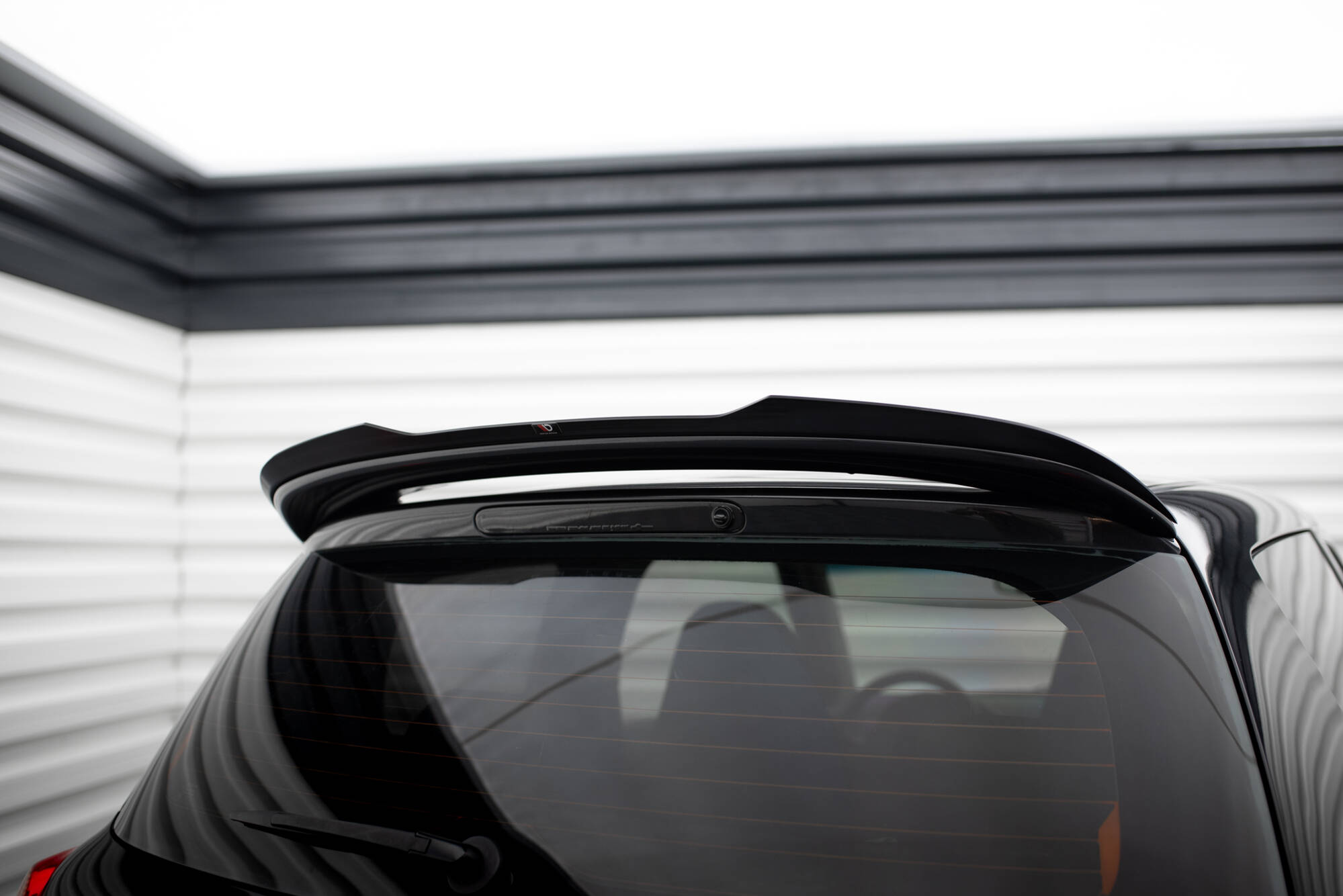 pol_po_Spoiler-Cap-suitable-for-Suzuki-Swift-Sport-Mk4-19601_2jpg - OPSHOLDERS