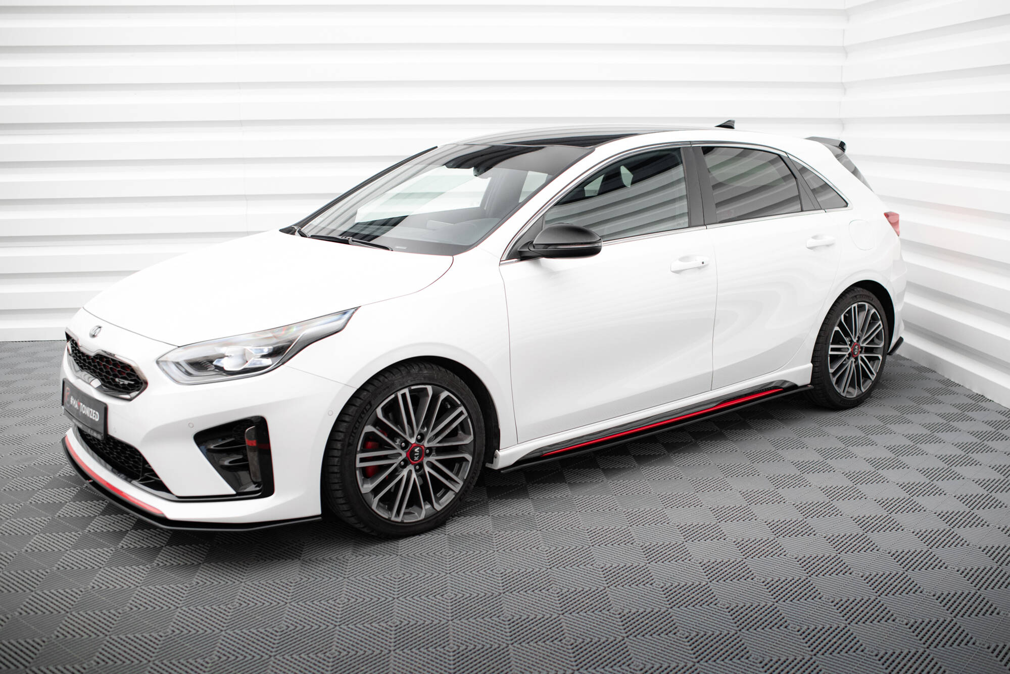 pol_po_Street-Pro-Side-Skirts-Diffusers-suitable-for-Kia-Ceed-GT-Mk3-Proceed-Mk1-20802_2jpg - OPSHOLDERS